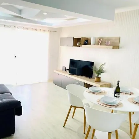Enjoy Sunsets At Fully Equipped 2br Oceanside View By Aqua Vista Tenerife Apartment